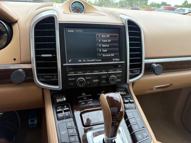 used 2014 Porsche Cayenne car