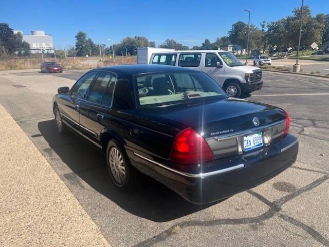 used 2006 Mercury Grand Marquis car, priced at $10,995