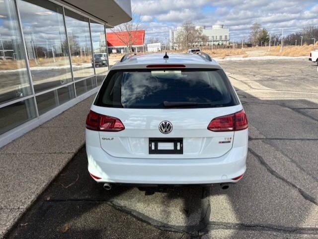 used 2017 Volkswagen Golf SportWagen car, priced at $14,595