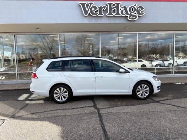 used 2017 Volkswagen Golf SportWagen car, priced at $14,595