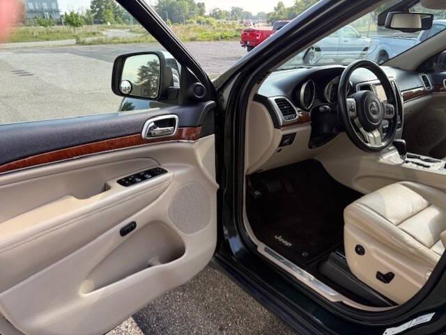 used 2011 Jeep Grand Cherokee car, priced at $14,995