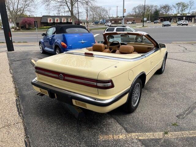 used 1989 Chrysler TC by Maserati car, priced at $9,495