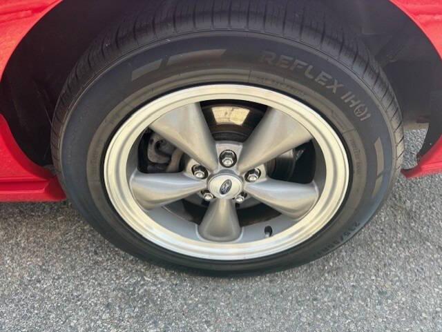 used 2006 Ford Mustang car, priced at $12,995