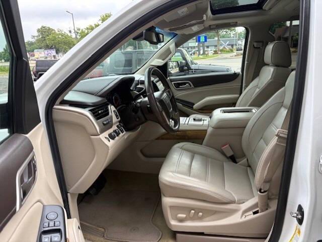 used 2017 GMC Yukon car, priced at $24,495