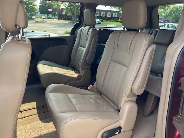 used 2014 Chrysler Town & Country car, priced at $12,995