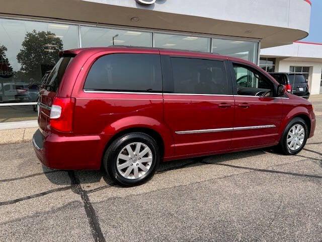 used 2014 Chrysler Town & Country car, priced at $12,995