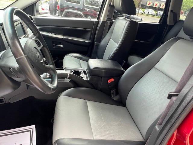 used 2009 Jeep Grand Cherokee car, priced at $8,995