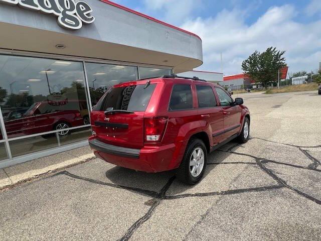 used 2009 Jeep Grand Cherokee car, priced at $8,995