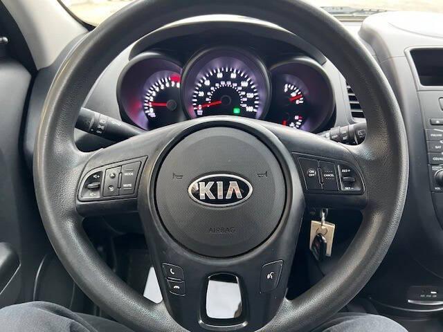 used 2013 Kia Soul car, priced at $8,995