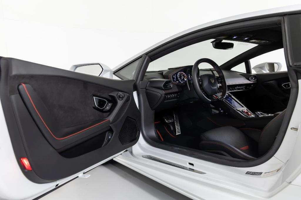used 2020 Lamborghini Huracan EVO car, priced at $289,900