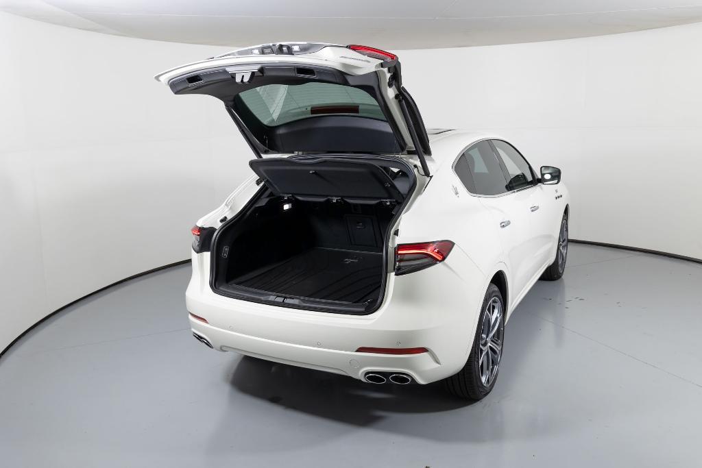 new 2023 Maserati Levante car, priced at $79,995