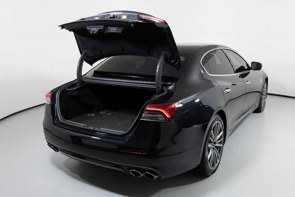 new 2022 Maserati Quattroporte car, priced at $79,900