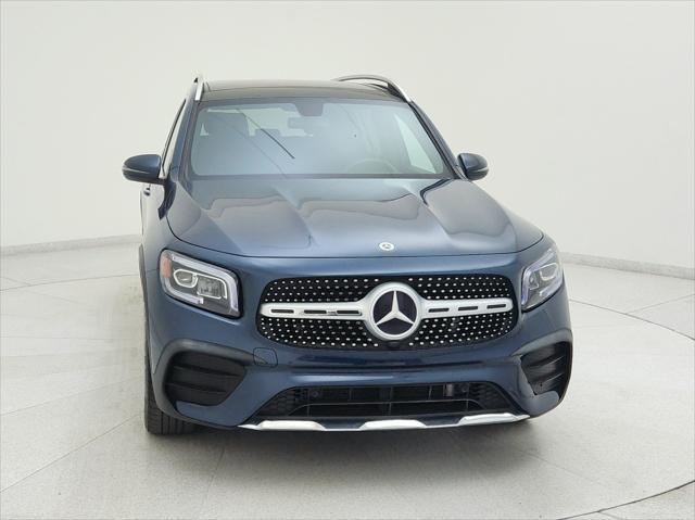 used 2022 Mercedes-Benz GLB 250 car, priced at $34,994