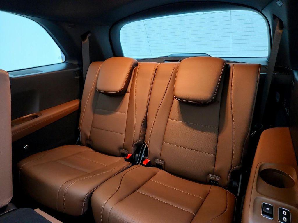new 2025 Mercedes-Benz GLS 450 car, priced at $99,280