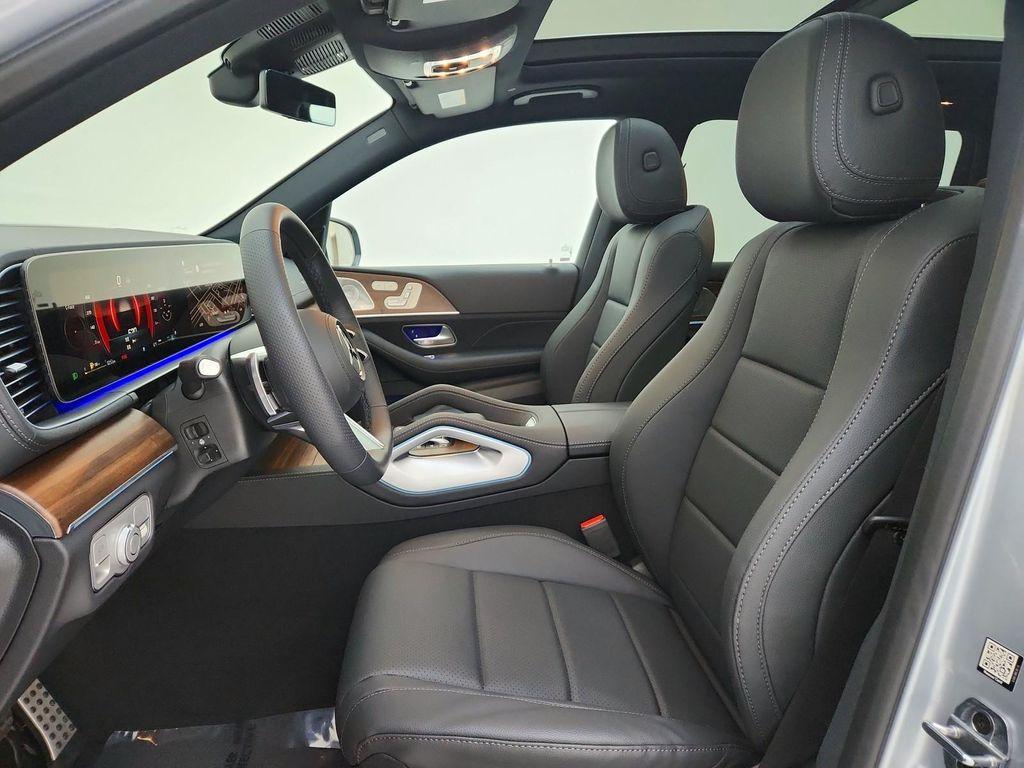 new 2025 Mercedes-Benz GLS 450 car, priced at $95,365