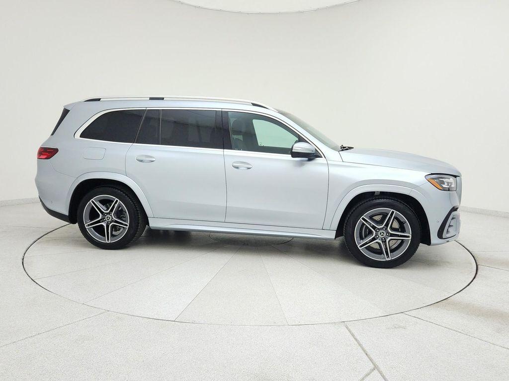new 2025 Mercedes-Benz GLS 450 car, priced at $95,365
