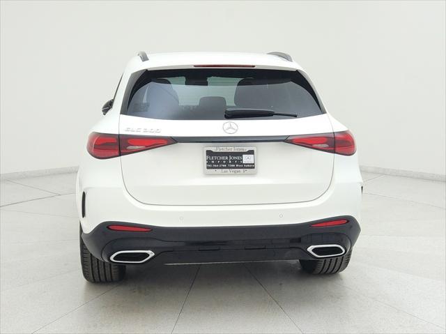 new 2025 Mercedes-Benz GLC 300 car, priced at $56,295