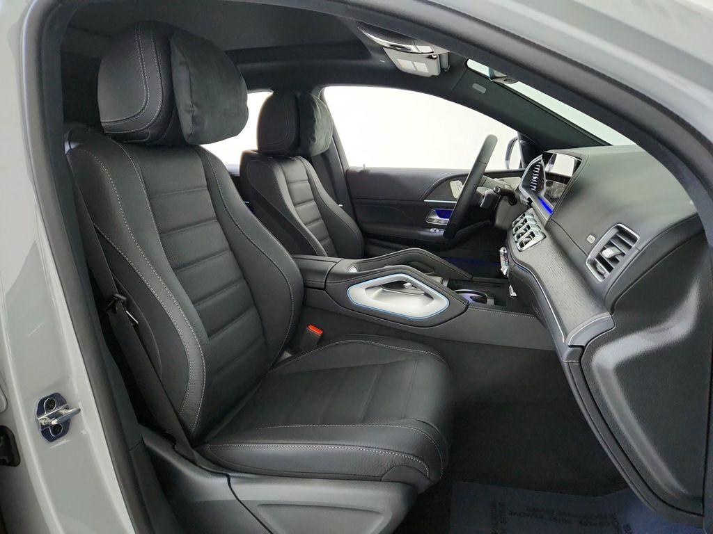 new 2026 Mercedes-Benz GLE 450 car, priced at $93,245