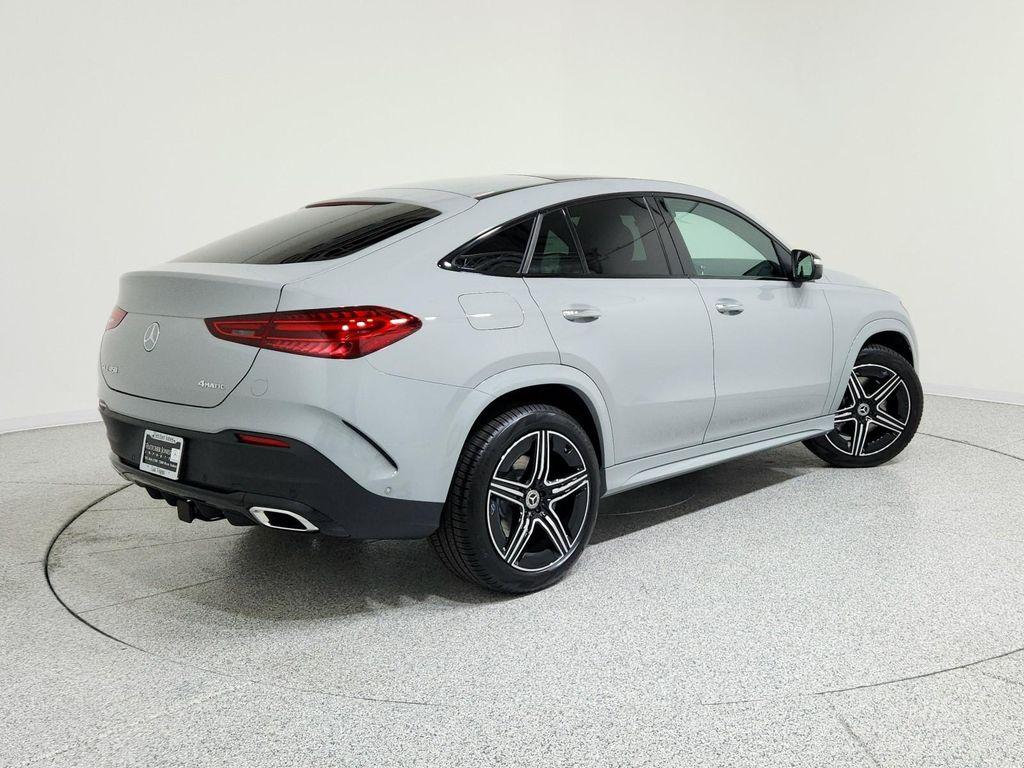 new 2026 Mercedes-Benz GLE 450 car, priced at $93,245