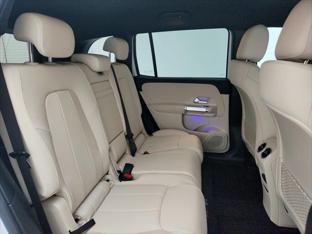 new 2025 Mercedes-Benz GLB 250 car, priced at $47,145