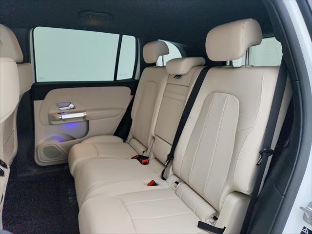 new 2025 Mercedes-Benz GLB 250 car, priced at $47,145