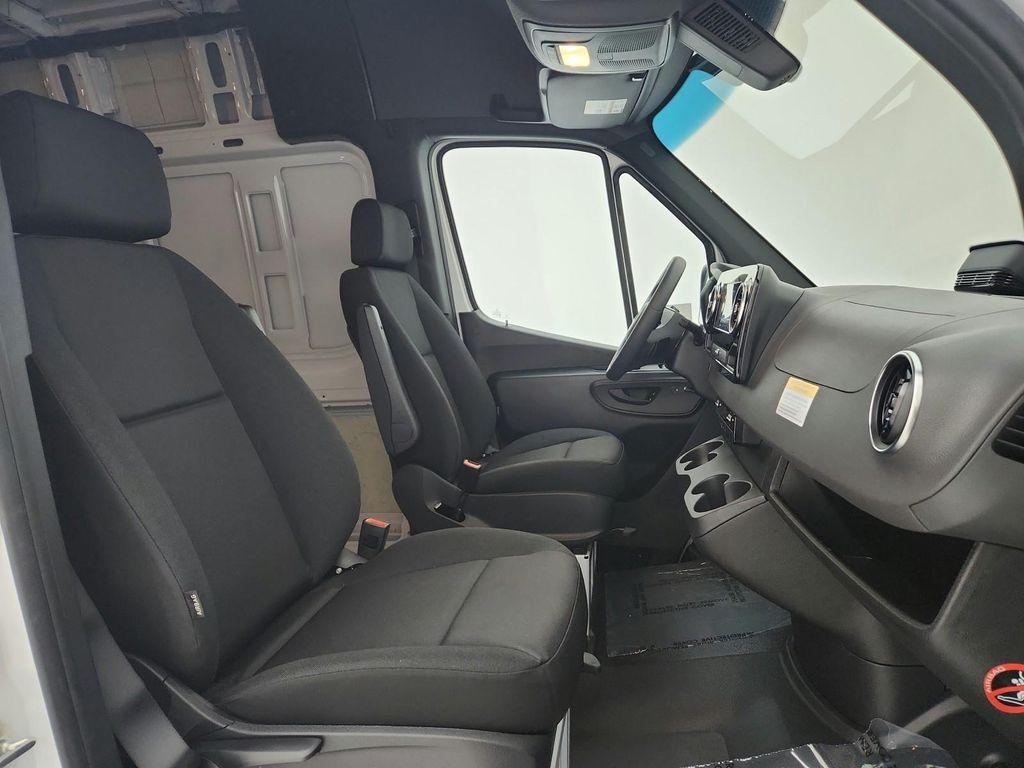 new 2025 Mercedes-Benz Sprinter 2500 car, priced at $69,434