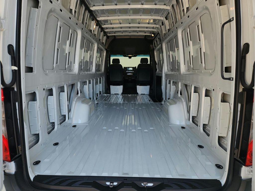 new 2025 Mercedes-Benz Sprinter 2500 car, priced at $69,434