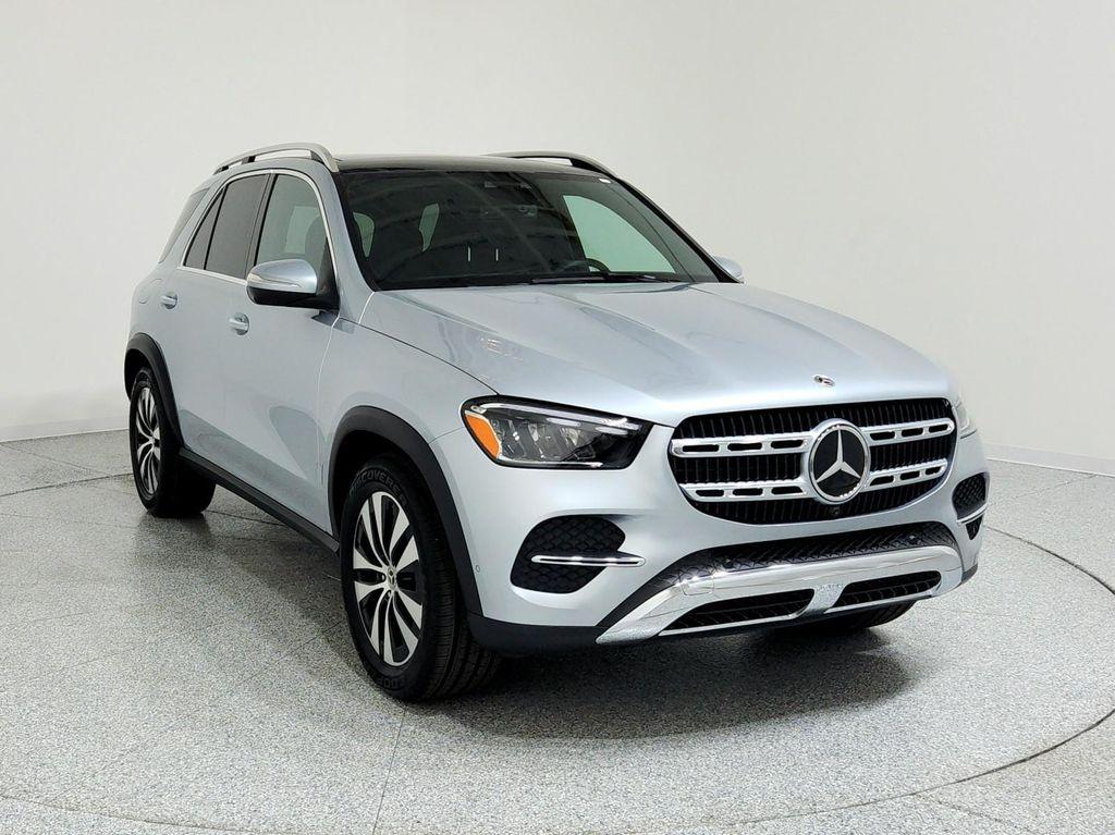 new 2026 Mercedes-Benz GLE 350 car, priced at $72,705