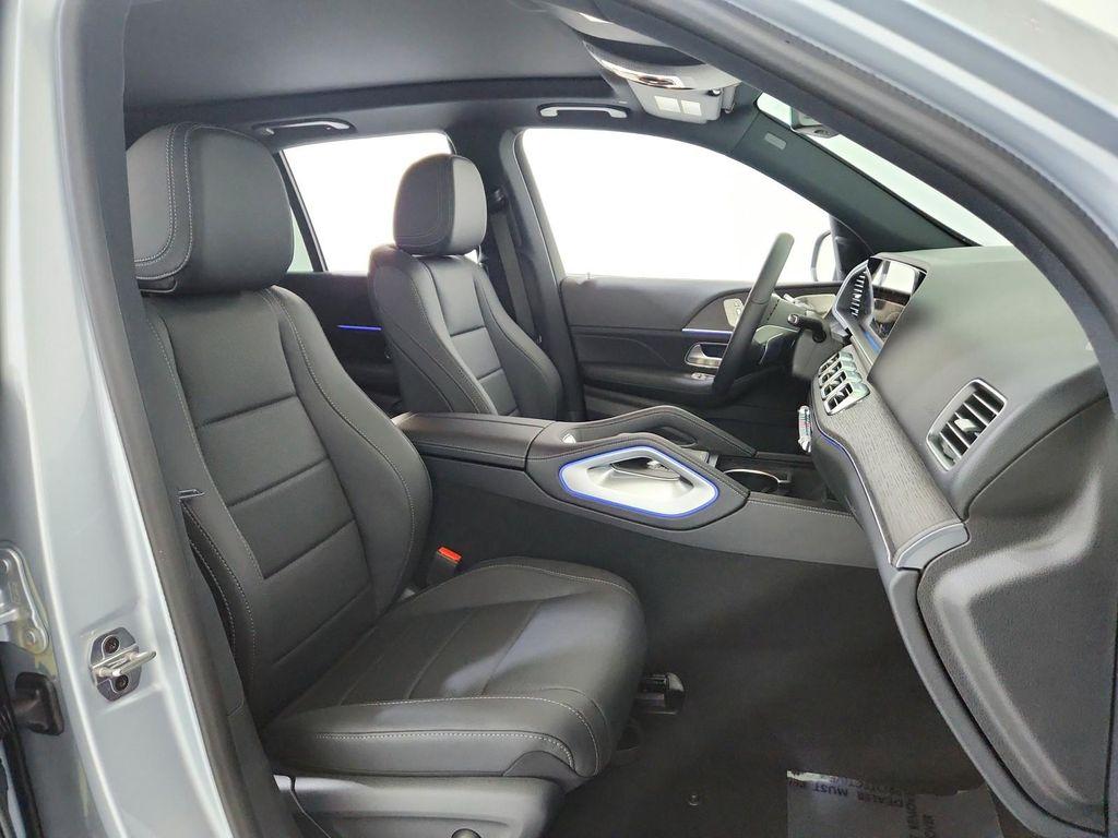 new 2026 Mercedes-Benz GLE 350 car, priced at $72,705