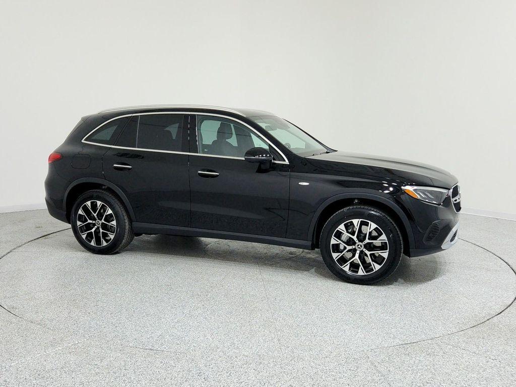 new 2025 Mercedes-Benz GLC 350e car, priced at $63,650