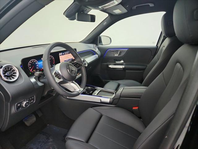new 2025 Mercedes-Benz GLB 250 car, priced at $48,995