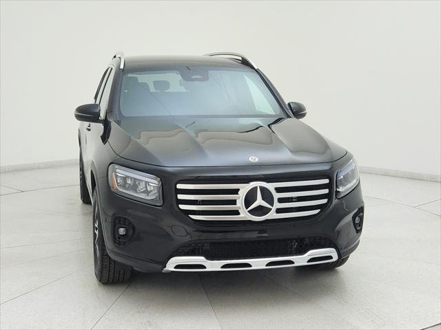 new 2025 Mercedes-Benz GLB 250 car, priced at $48,995