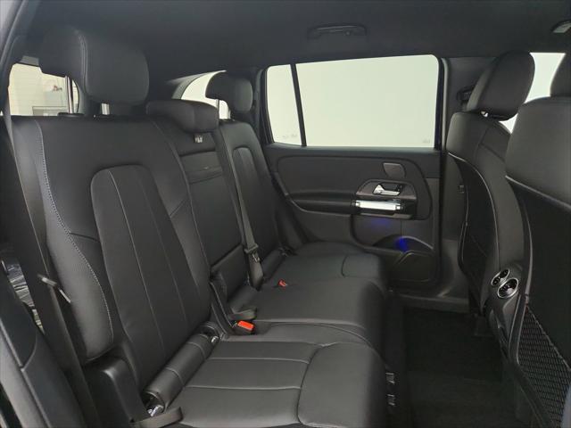 new 2025 Mercedes-Benz GLB 250 car, priced at $48,995