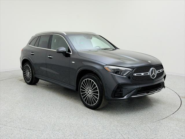 new 2025 Mercedes-Benz GLC 350e car, priced at $74,715