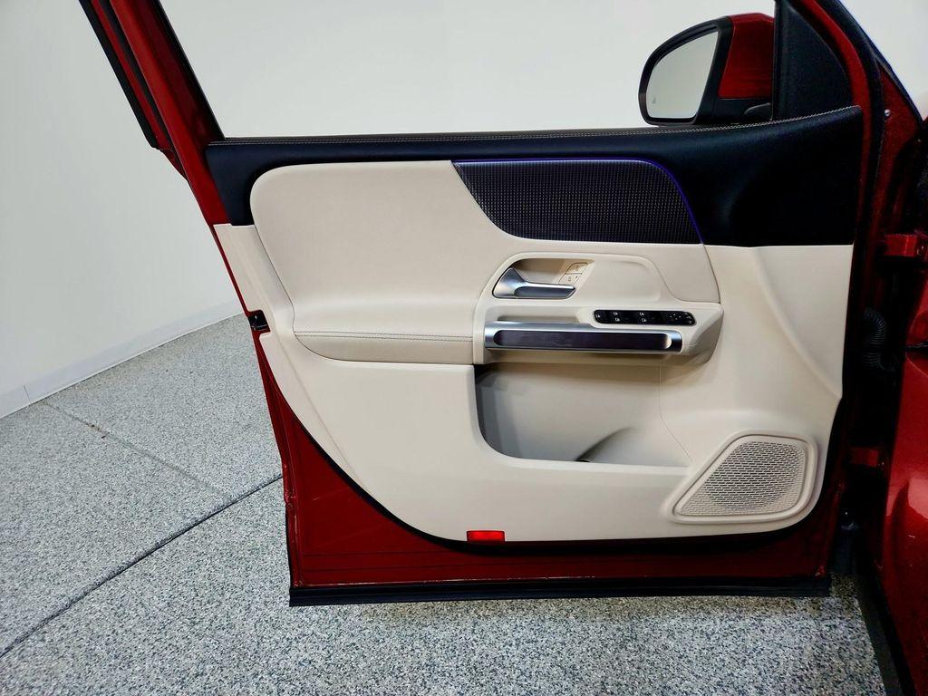 used 2022 Mercedes-Benz GLB 250 car, priced at $21,991