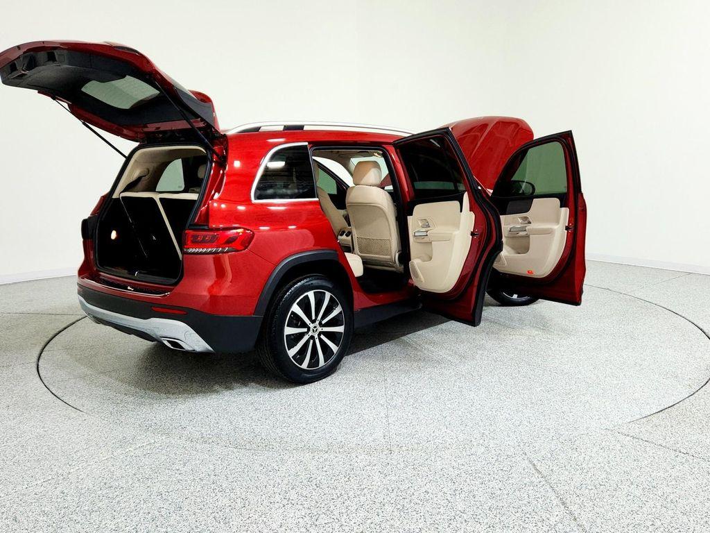 used 2022 Mercedes-Benz GLB 250 car, priced at $21,991