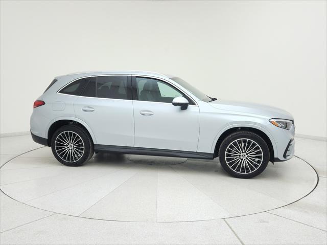 new 2025 Mercedes-Benz GLC 300 car, priced at $61,530