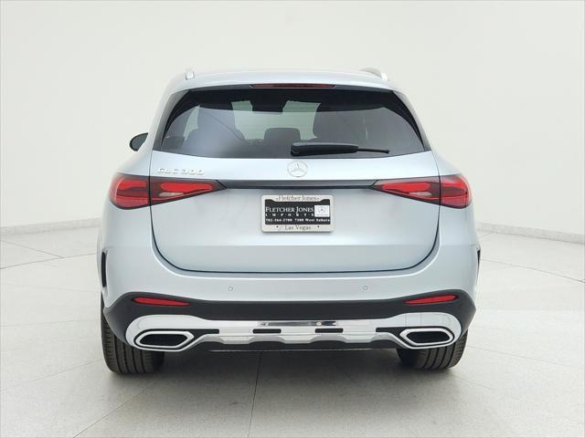 new 2025 Mercedes-Benz GLC 300 car, priced at $61,530