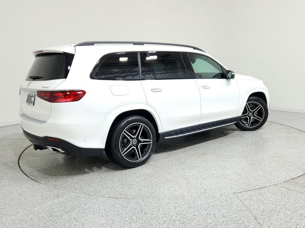 new 2026 Mercedes-Benz GLS 450 car, priced at $100,500