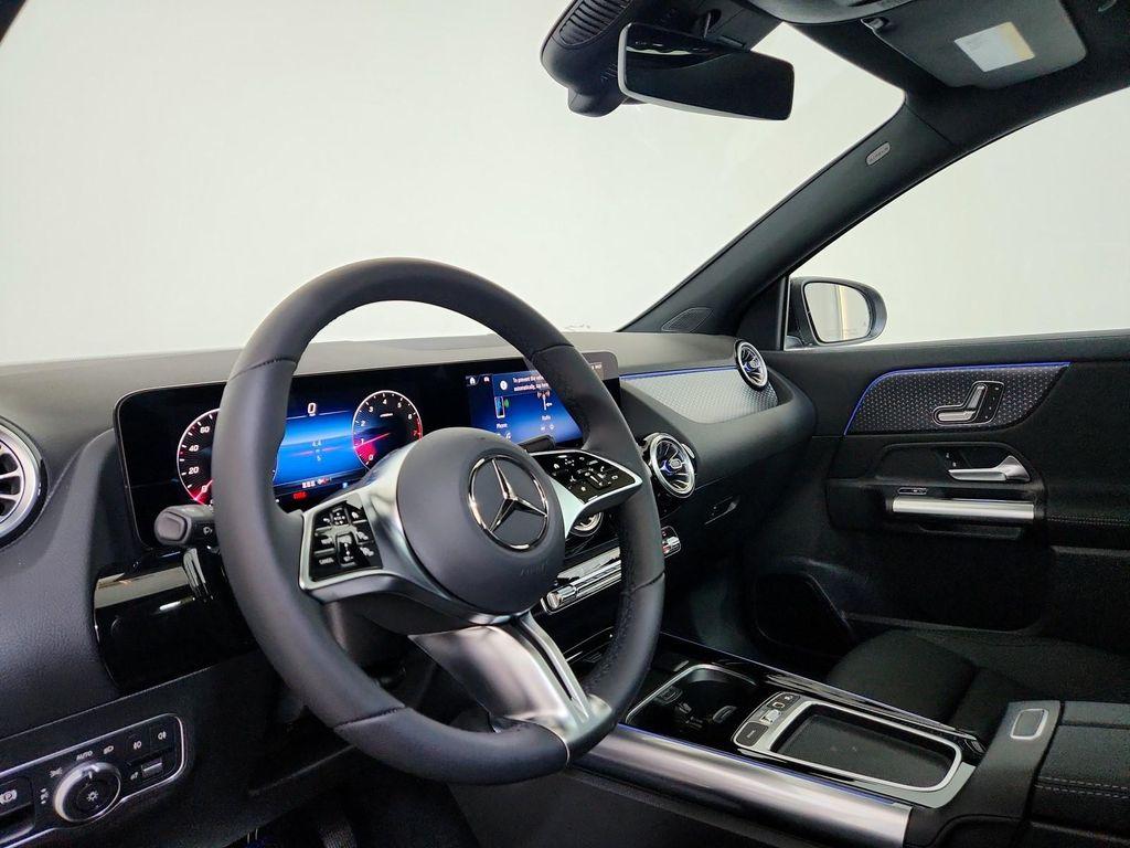new 2026 Mercedes-Benz GLA 250 car, priced at $46,055