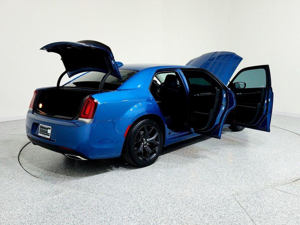 used 2022 Chrysler 300 car, priced at $25,994