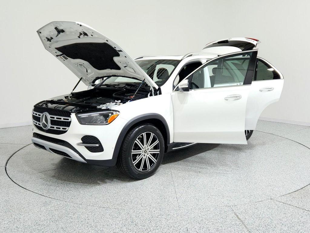used 2025 Mercedes-Benz GLE 350 car, priced at $58,883