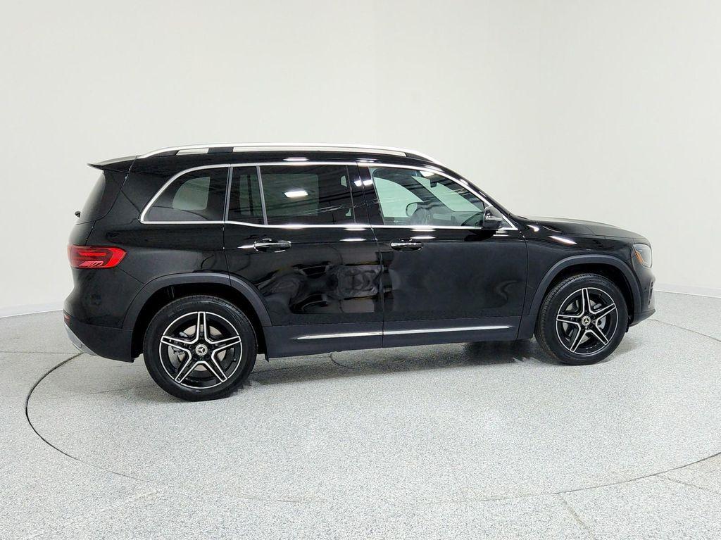 new 2026 Mercedes-Benz GLB 250 car, priced at $49,305