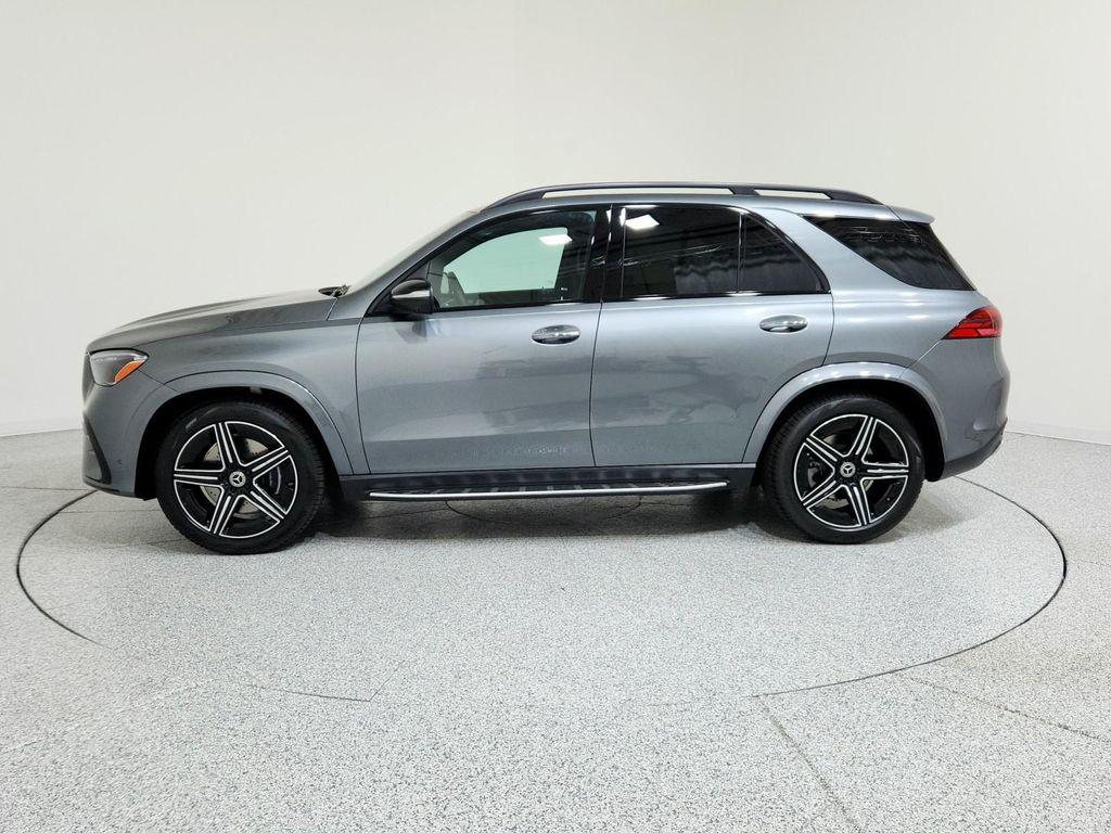 new 2026 Mercedes-Benz GLE 450 car, priced at $82,475