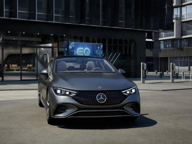 new 2024 Mercedes-Benz EQE 350 car, priced at $90,175