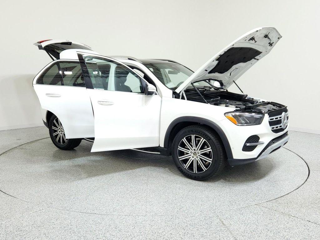 used 2025 Mercedes-Benz GLE 350 car, priced at $58,883