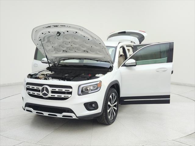 used 2021 Mercedes-Benz GLB 250 car, priced at $27,292