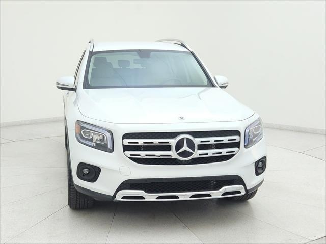 used 2021 Mercedes-Benz GLB 250 car, priced at $27,292