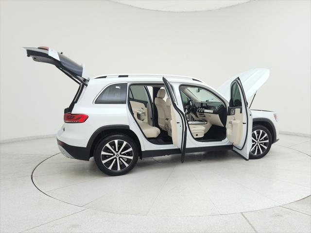 used 2021 Mercedes-Benz GLB 250 car, priced at $27,292