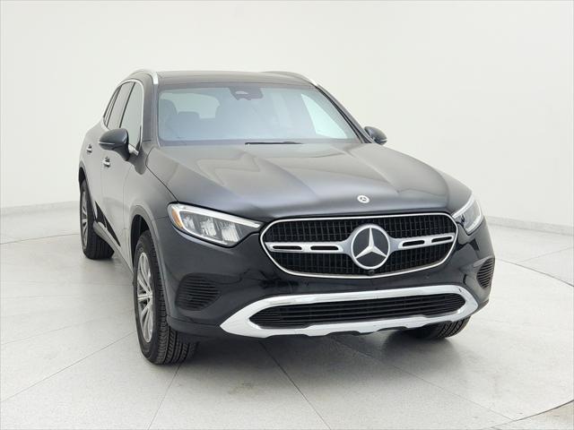 new 2025 Mercedes-Benz GLC 300 car, priced at $54,665